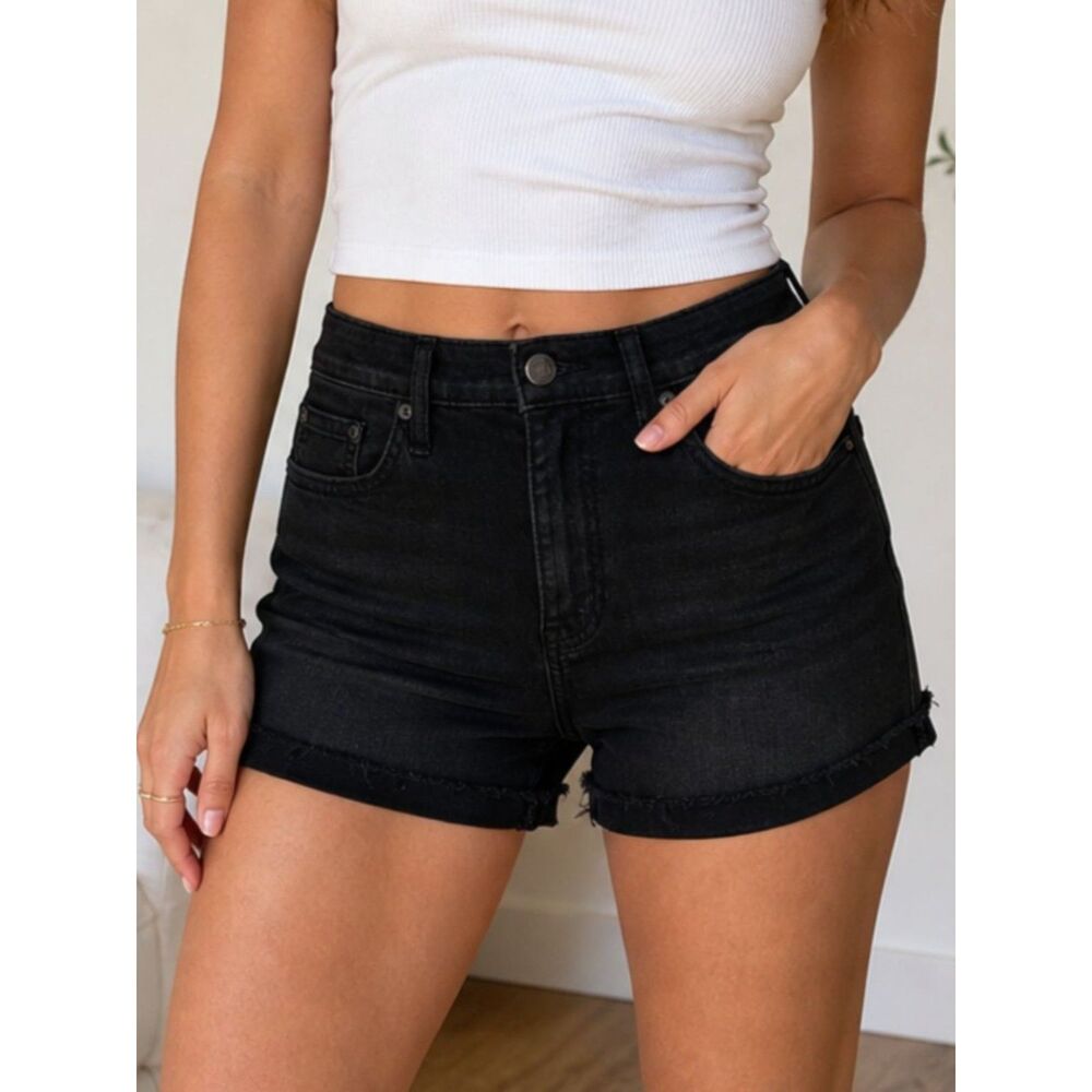 Calvin Klein Jeans Black Denim Shorts Size 27 Mid Rise Raw Hem Stretch